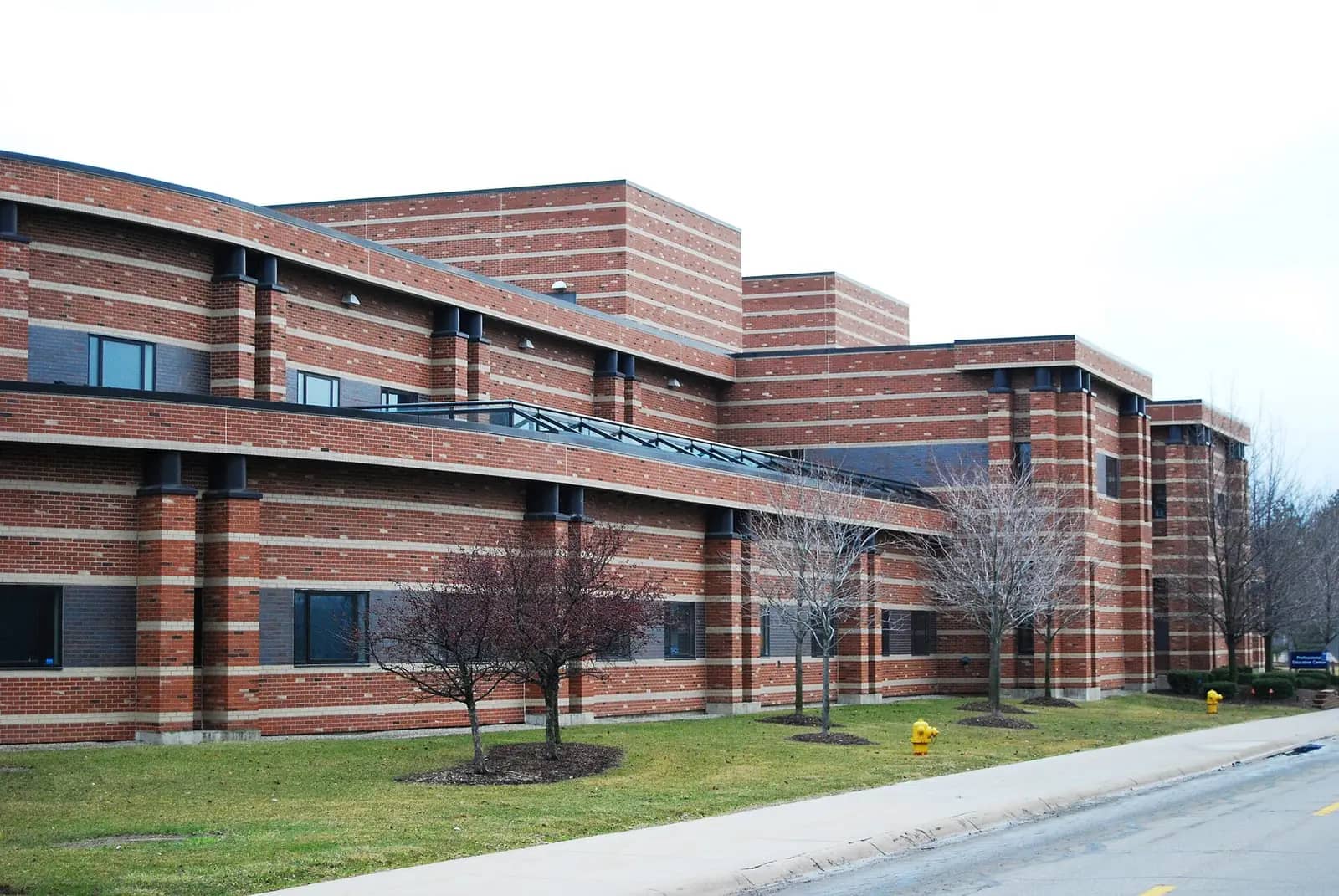University of Michigan–Dearborn campus — University of Michigan-Dearborn , professional education